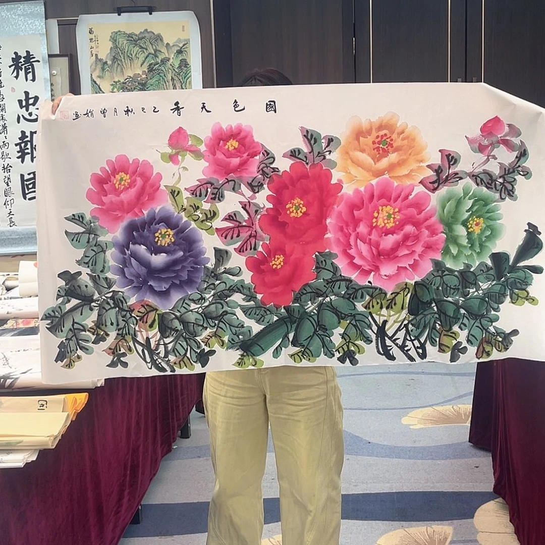 国画美女今天早上画画