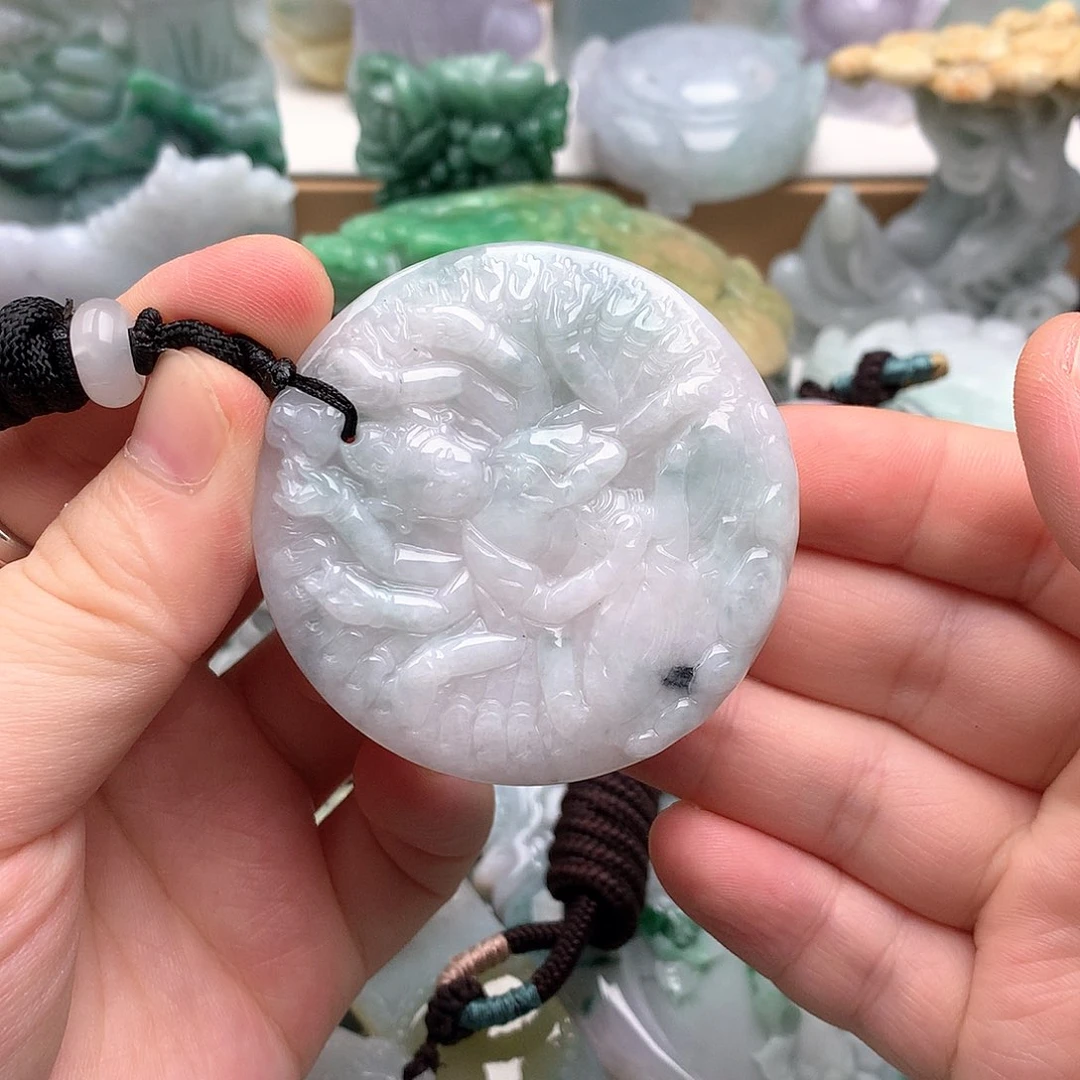 吊坠(不含链)未镶嵌翡翠