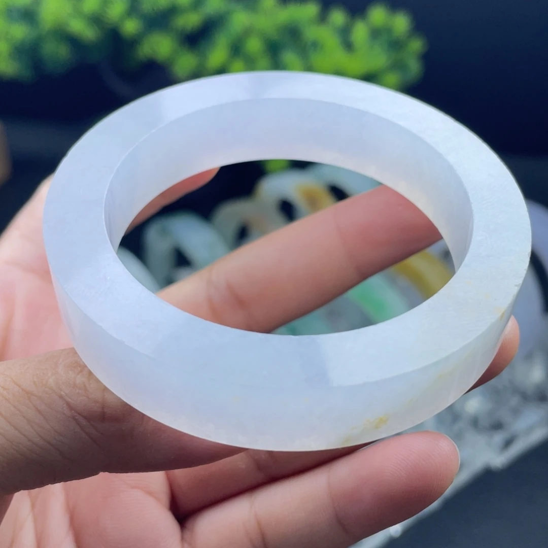 定制翡翠未镶嵌不退不换
