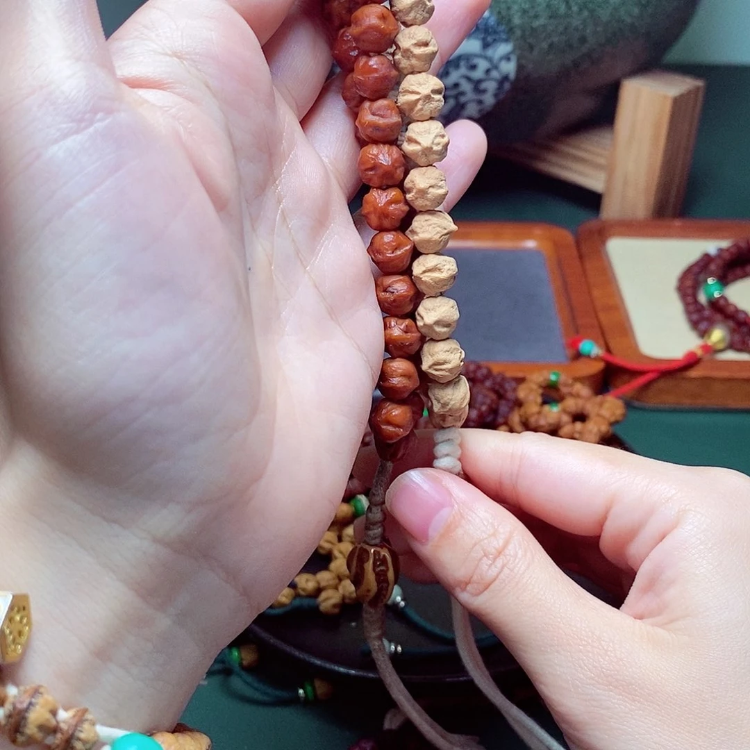 柏香籽/百香籽吊坠178.8