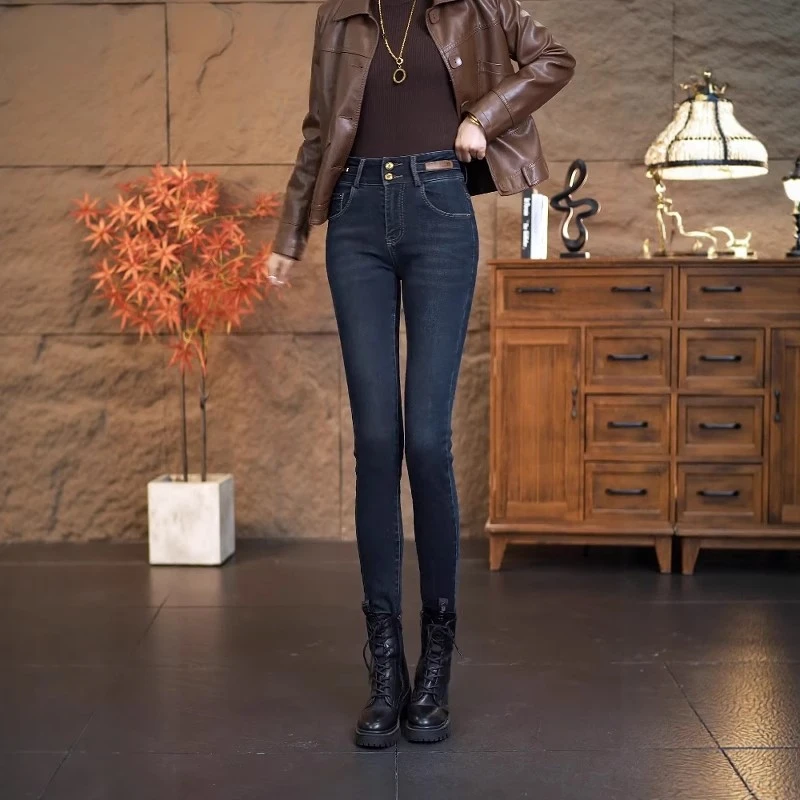 大码胖mm显瘦显腿长九分铅笔裤2025秋季新款高腰弹力小脚牛仔裤女