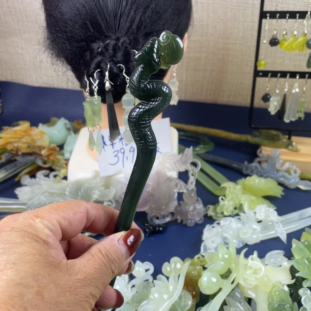 蛇纹石玉未镶嵌发饰