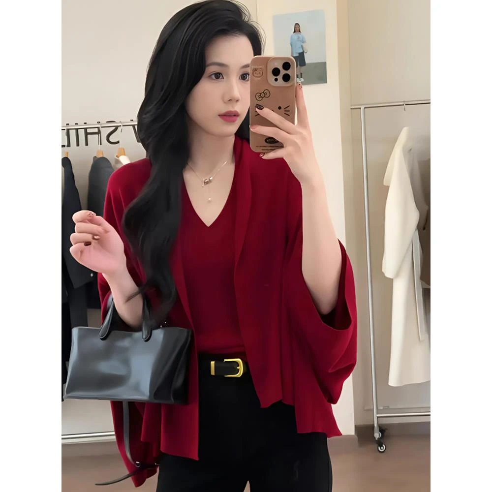 【婷婷】2025秋冬季新款小众气质长袖设计感毛衣上衣女装两件套套装