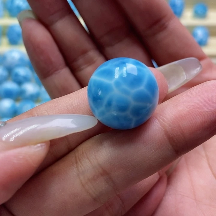 清***^针钠钙石（海纹石）未镶嵌颈饰