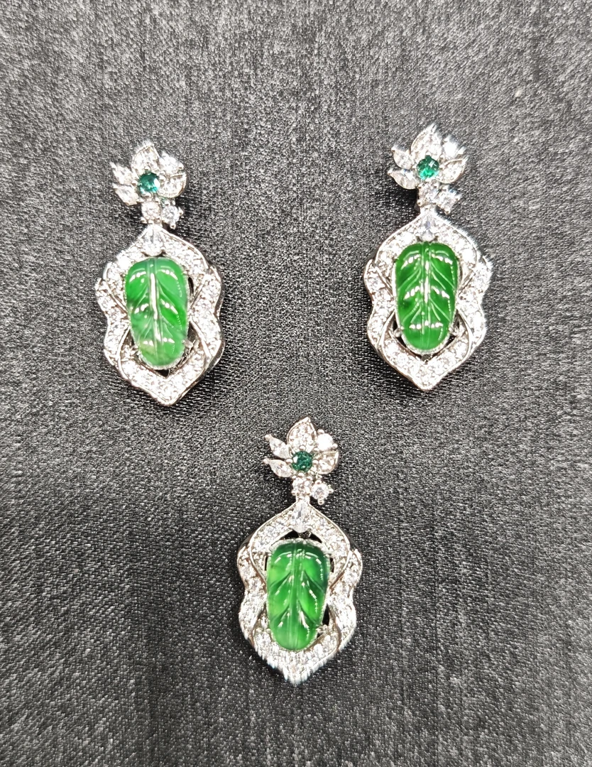 【大美手镯】翡翠叶子吊坠合金镶-560509-多样性发一