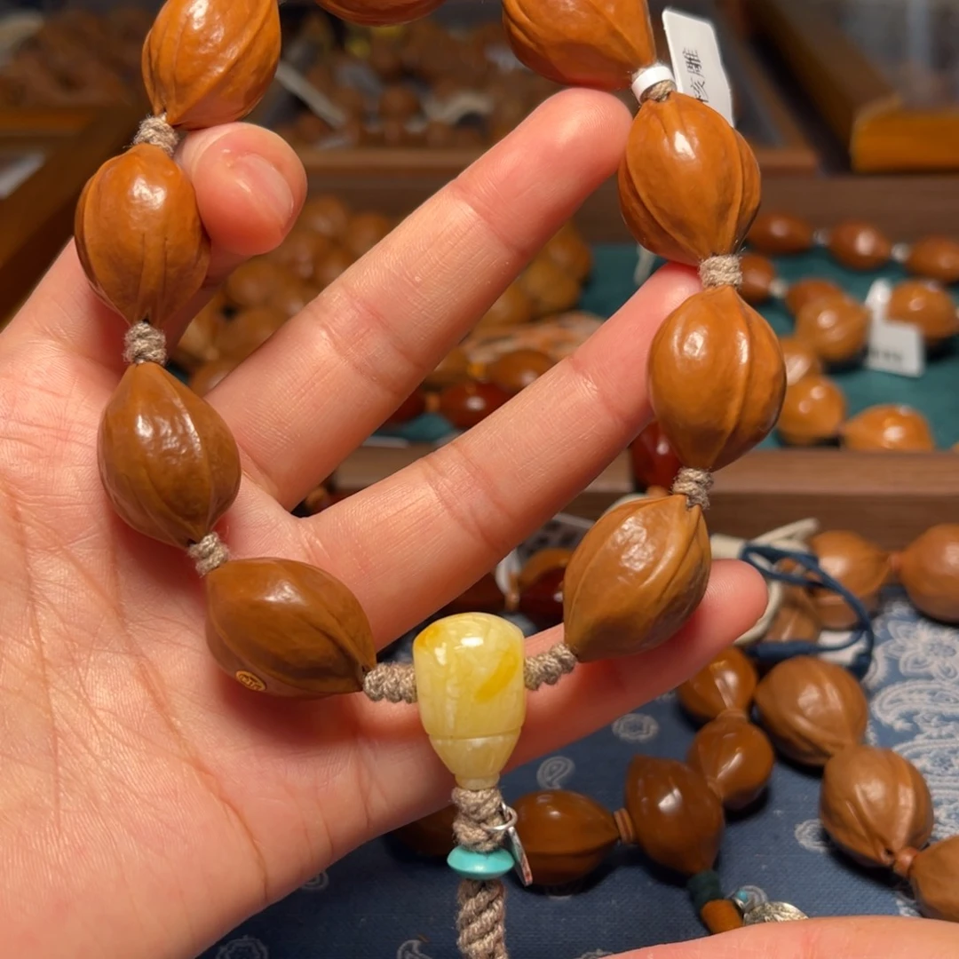 橄榄核吊坠1.8铁素手串全套