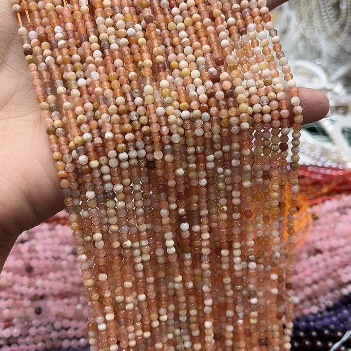 玛瑙/玉髓未镶嵌珠宝半成品yt3mm左右太阳石刻面