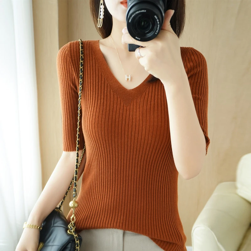 精纺羊 毛V领针织衫女修身套头内搭短袖半袖打底A415