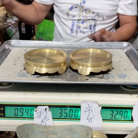 65600000000000000