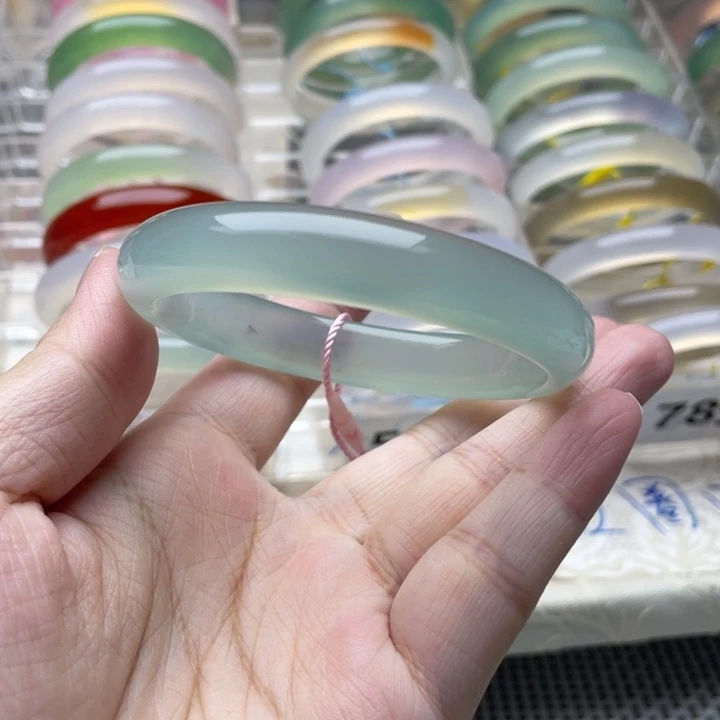 玛瑙/玉髓未镶嵌手镯56圈口