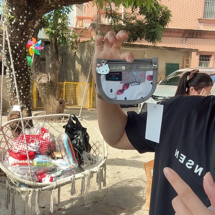 PU箱包收纳箱化妆包等