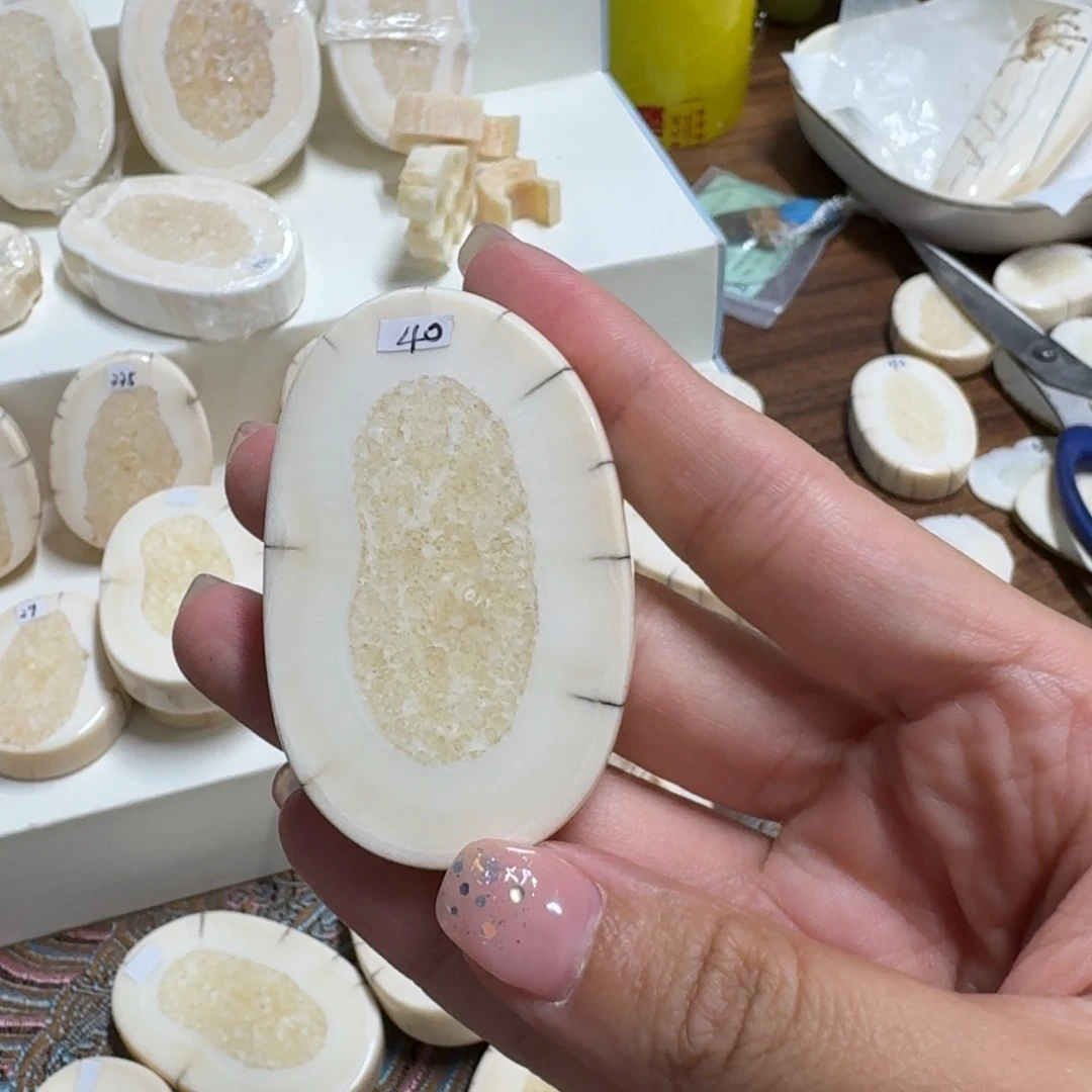 琉璃/树脂/塑料类胖饼子40