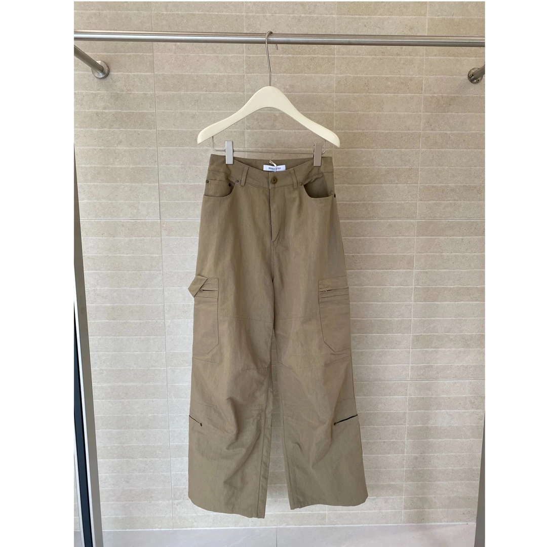 RT 多铆钉女工装裤25年秋冬RT5W-CK003B——1590