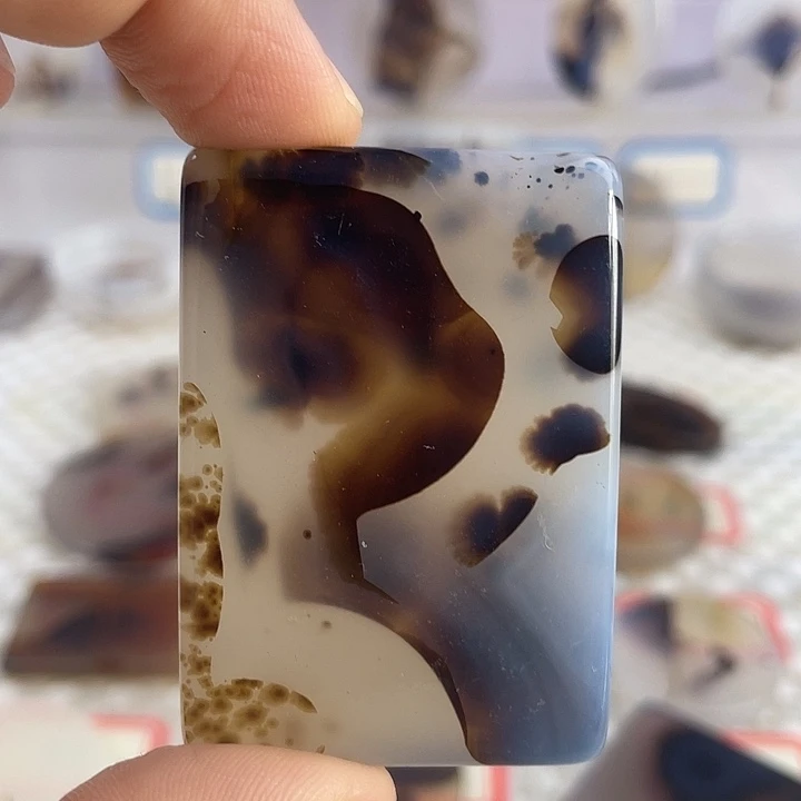 玛瑙/玉髓合金颈饰