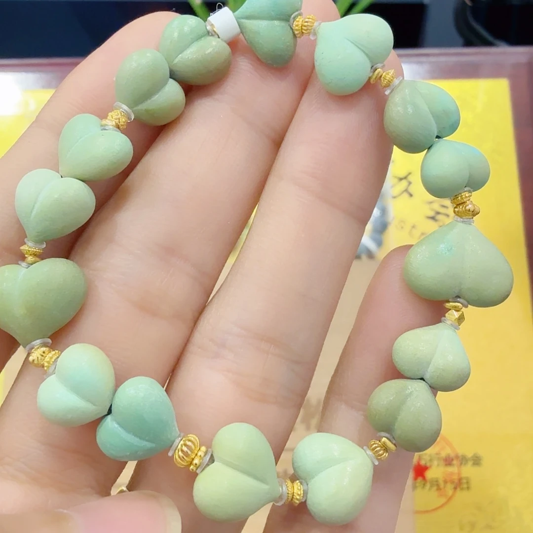 绿松石18K金镶嵌珠宝奇石