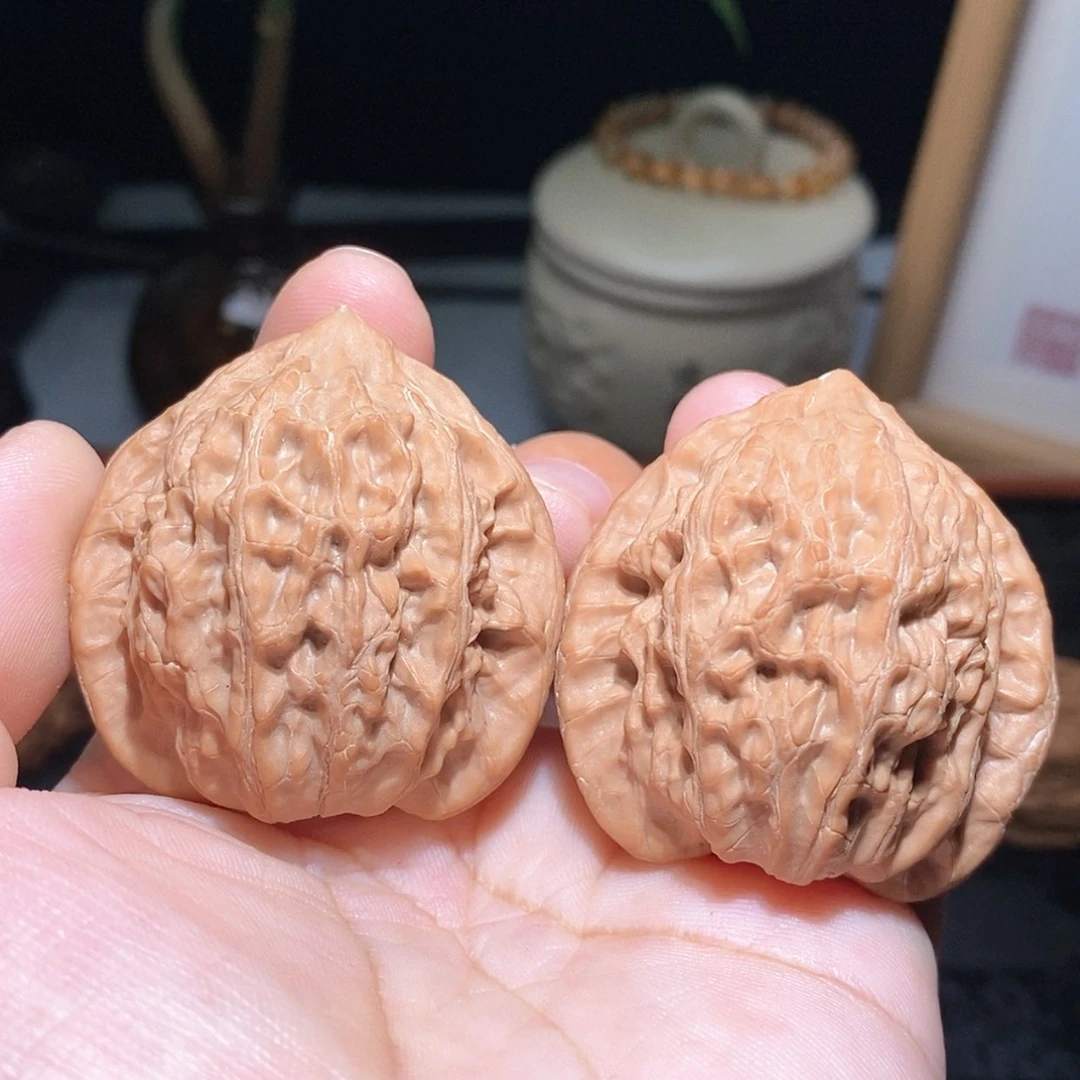【闪购商品】文玩核桃吊坠崔凯
