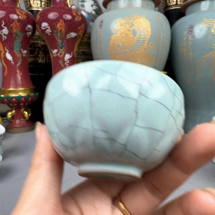 福源阁瓷藏器型有多种