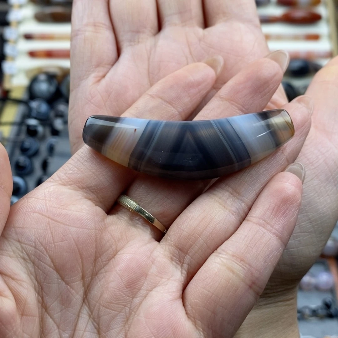 玛瑙/玉髓颈饰未镶嵌鹿*晚