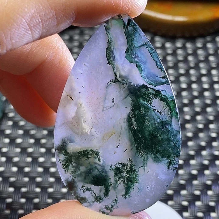 衟***骨玛瑙/玉髓颈饰未镶嵌