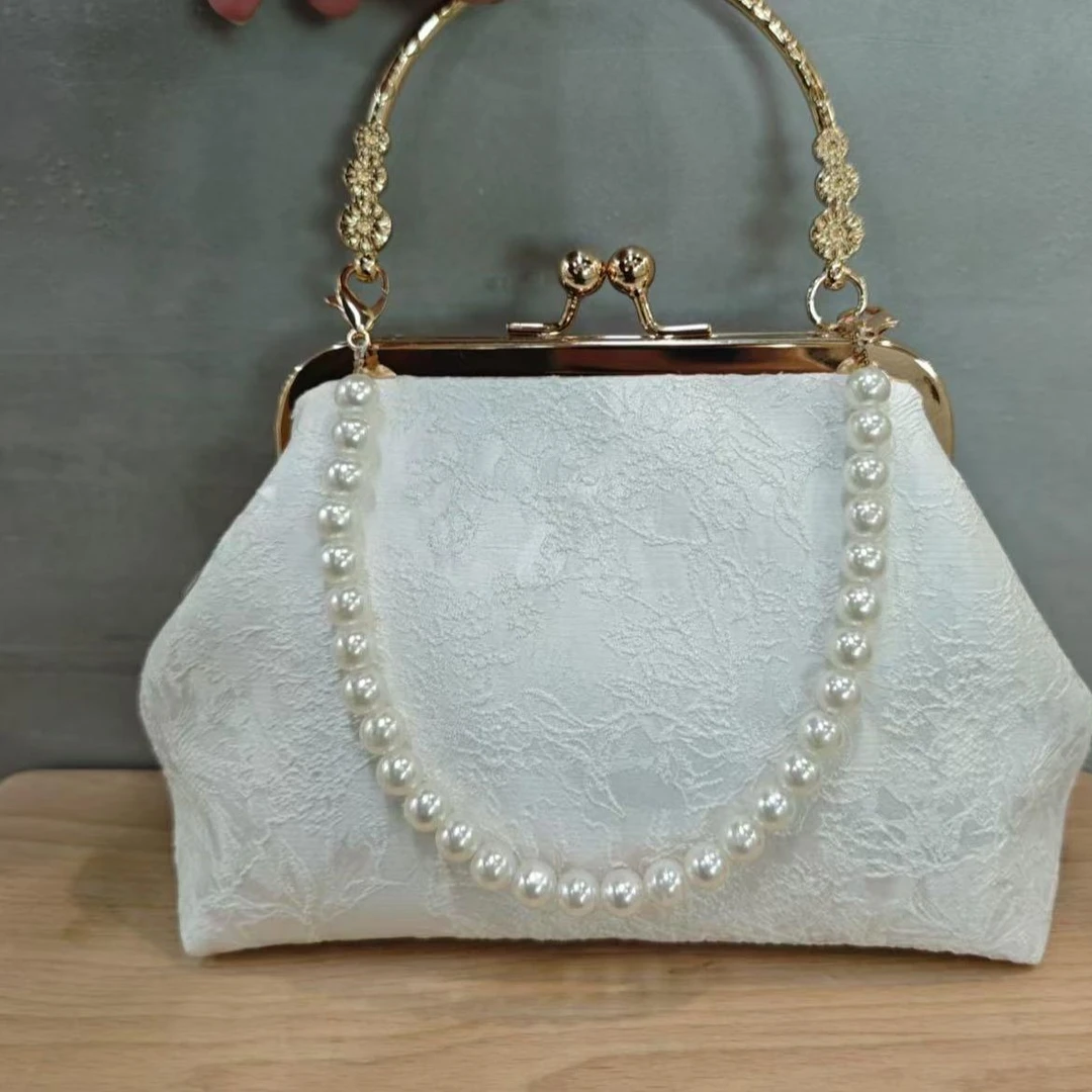 IEF/爱依服2024新款春季手提小号夹子包5D16-566-