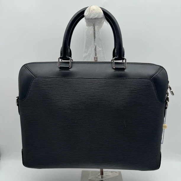95新 LouisVuitton/路易威登 98新黑色水波纹手提公文包/2741男士