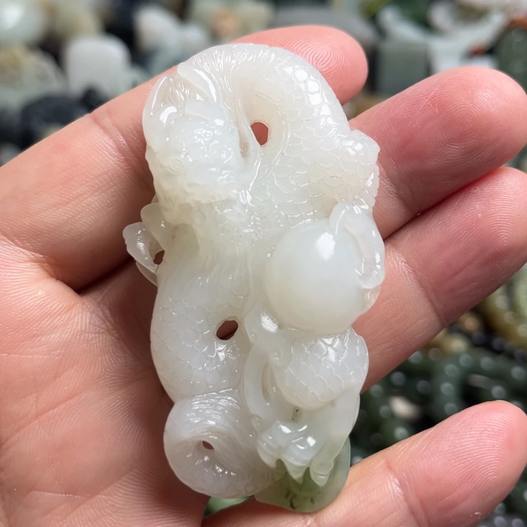 和田玉（青白玉）未镶嵌吊坠(不含链)