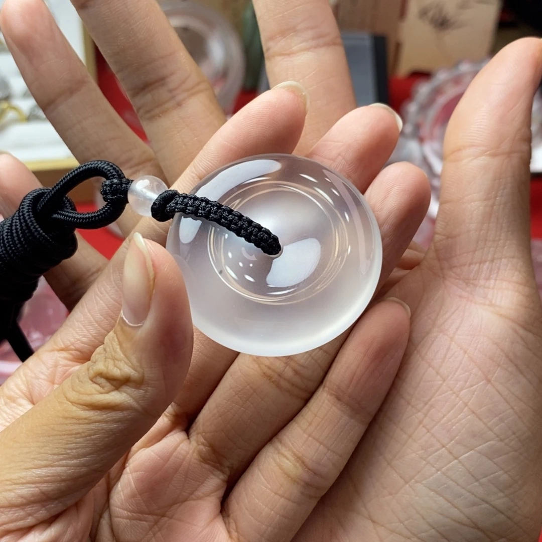 石英质玉未镶嵌吊坠