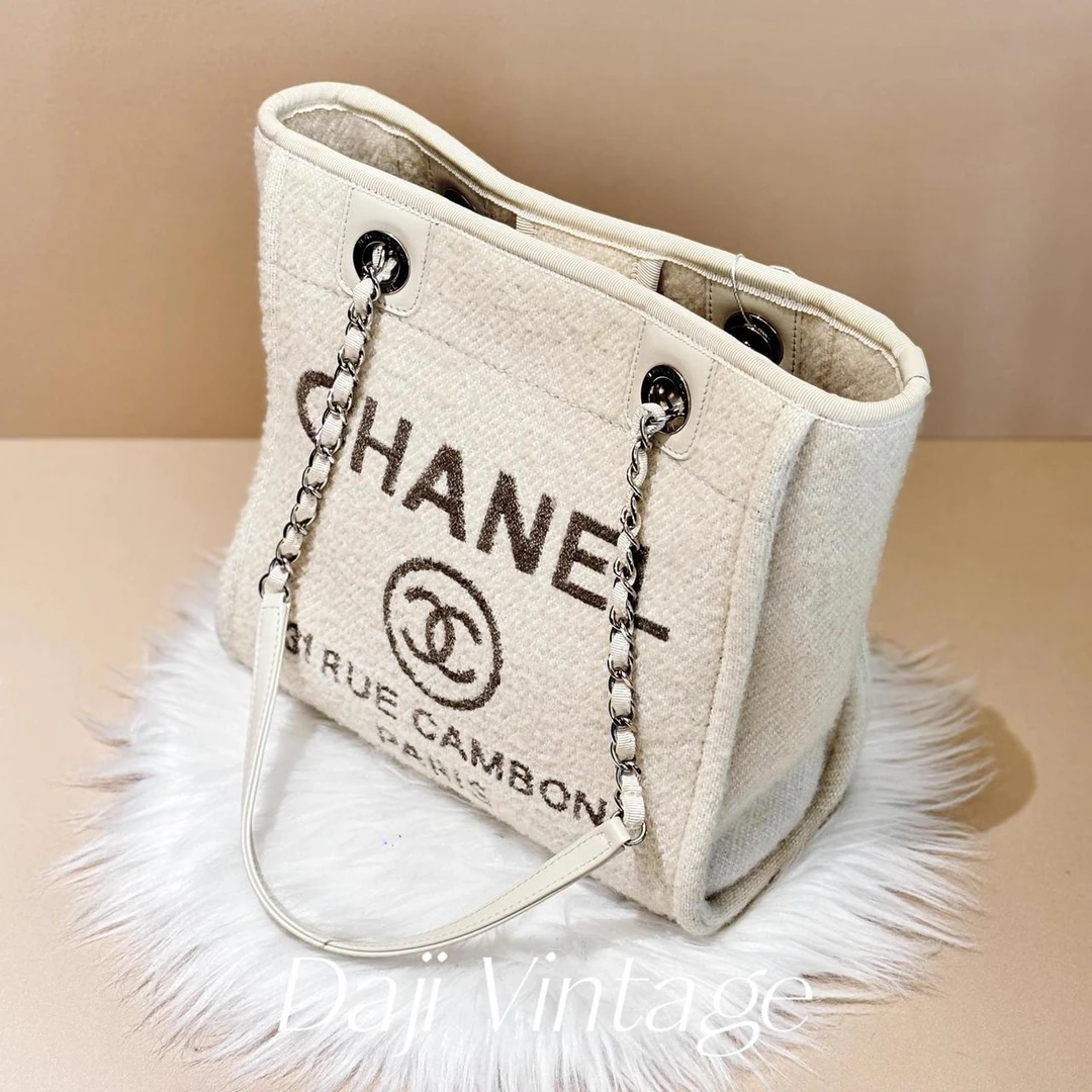 大吉中古/Chanel香奈儿米白色沙滩包