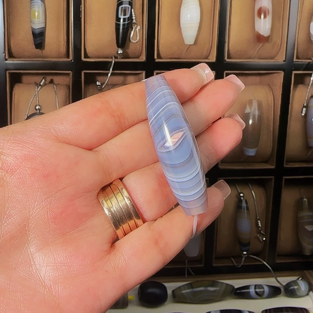 合金颈饰玛瑙/玉髓E***?