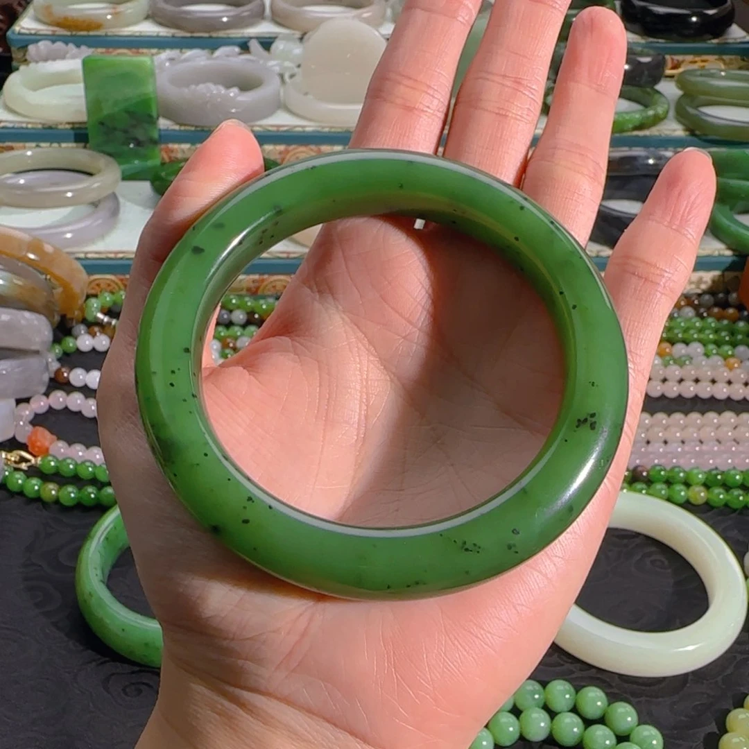 和田玉手镯未镶嵌喵*嘿