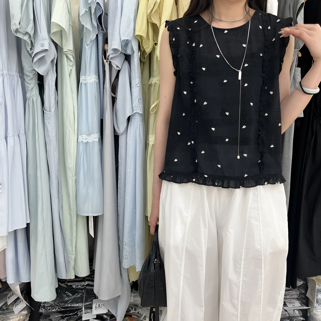 【蕾蕾严选】6323新款韩版时尚碎花夏季宽松蕾丝显瘦黑色气质拼接