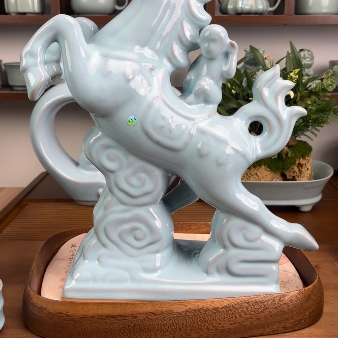 编号114天青釉马上封侯二级品