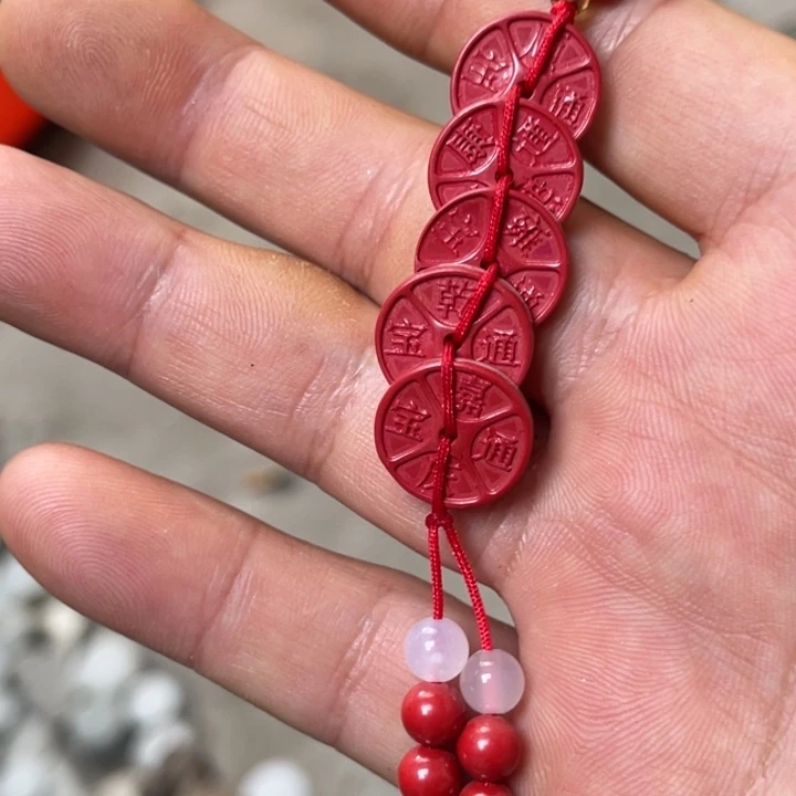 颈饰未镶嵌石英质玉