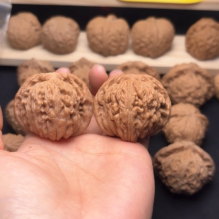 文玩核桃吊坠43四座楼