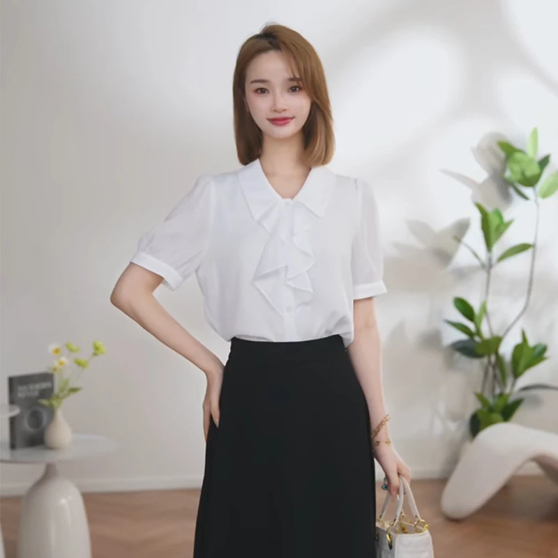 【佳莹甄选】夏季短袖衬衫女设计感新款v领宽松气质小衫8492225A