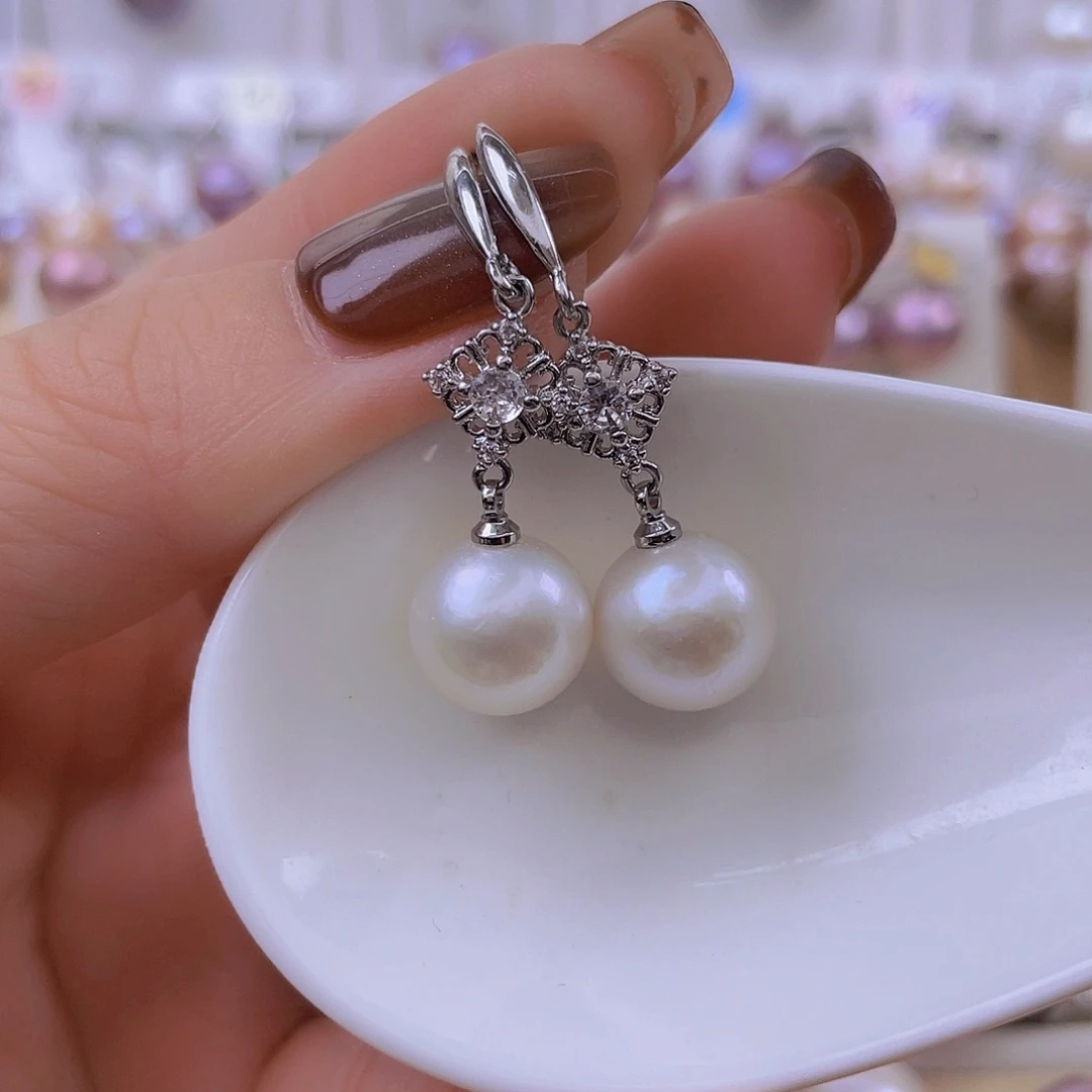 淡水珍珠未镶嵌耳饰