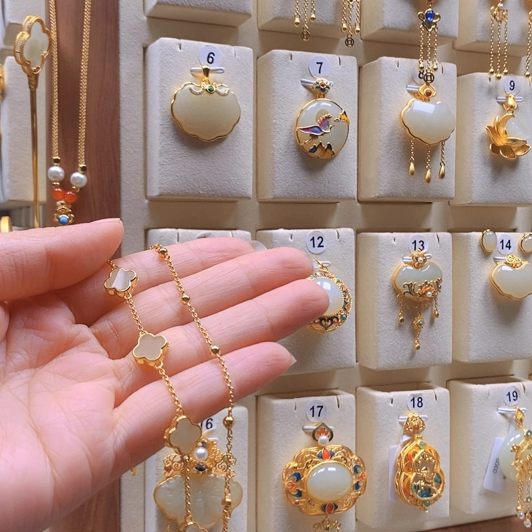 和田玉银S925镶嵌颈饰