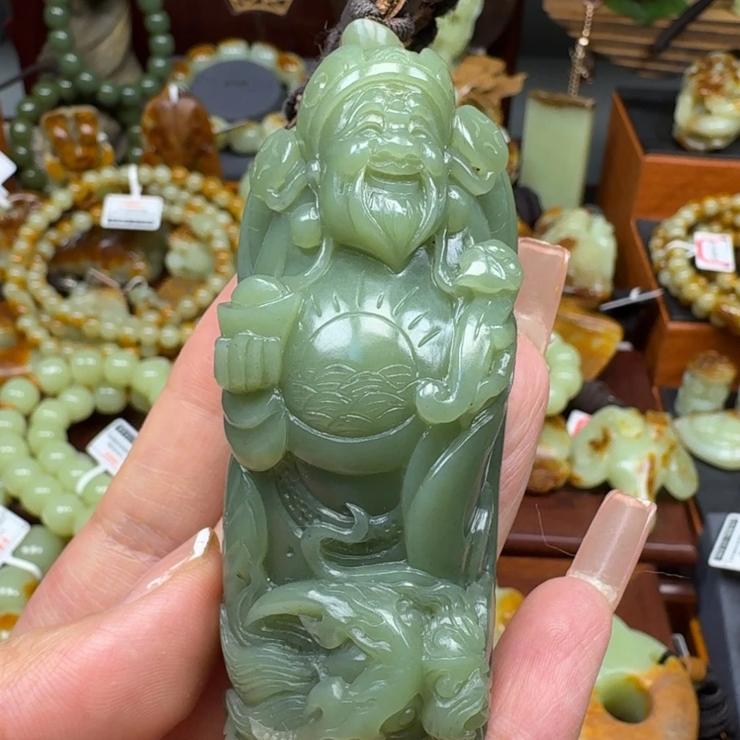 岫岩河磨玉（透闪石质玉）未镶嵌把件