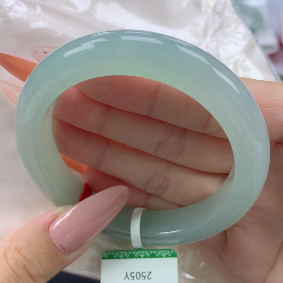 翡翠手镯未镶嵌缅甸天然翡翠A货55.8