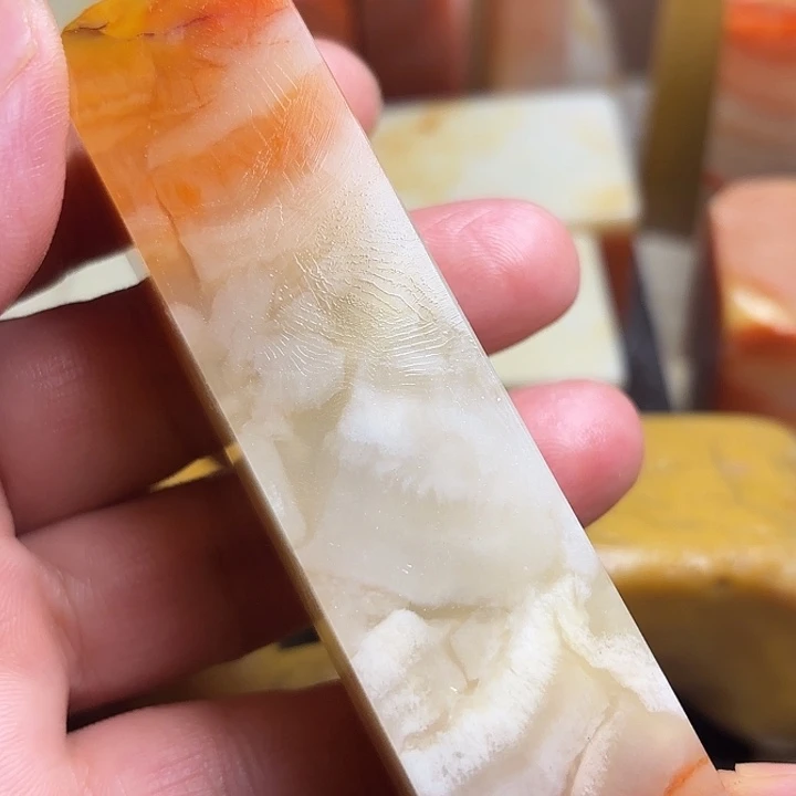 老挝石精美老挝晶