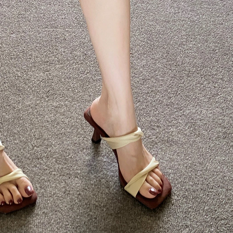 复古风踩屎感高跟凉鞋女夏外穿2025新款气质方头一字带高跟鞋细跟