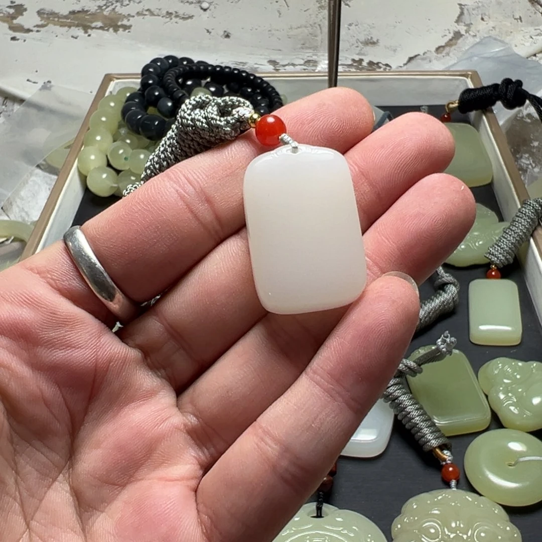 芍*清海各尔木时尚牌子