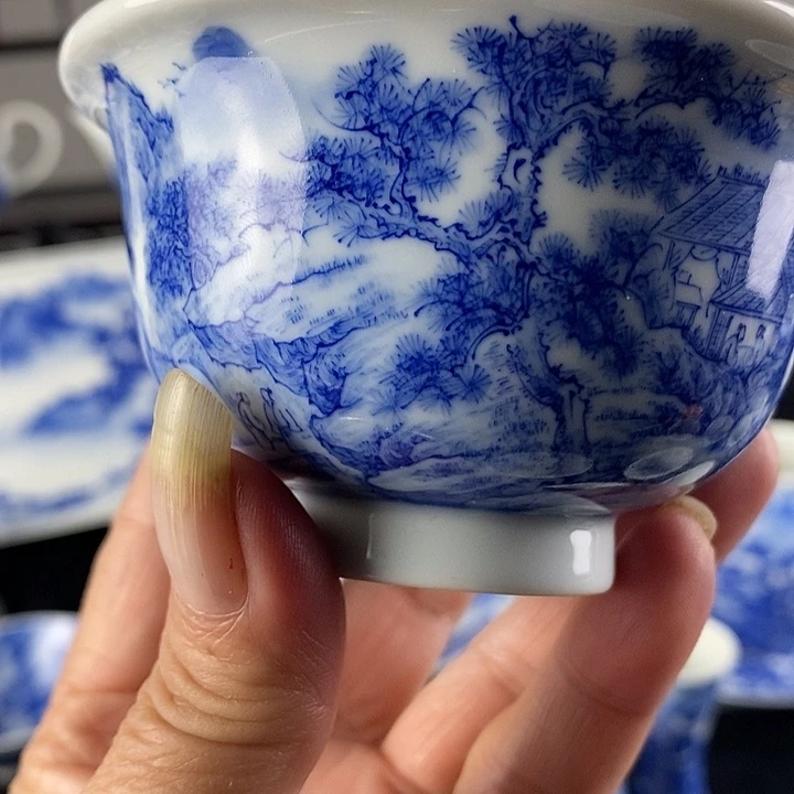 陶景德镇手工手绘青花山水