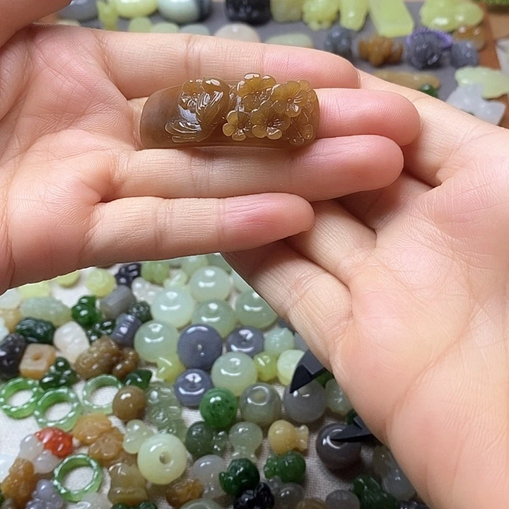 未镶嵌和田玉挂件手牌