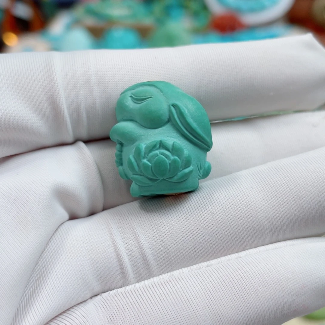 绿松石未镶嵌珠宝奇石