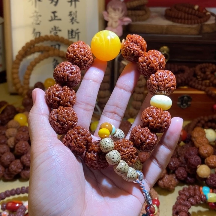 吊坠金刚菩提226玉化星月款