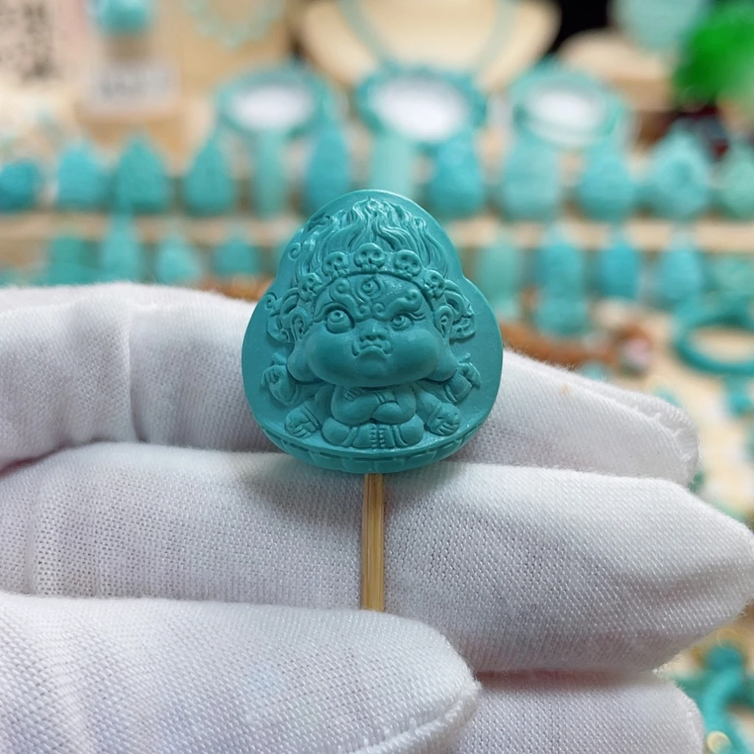 未镶嵌绿松石珠宝奇石