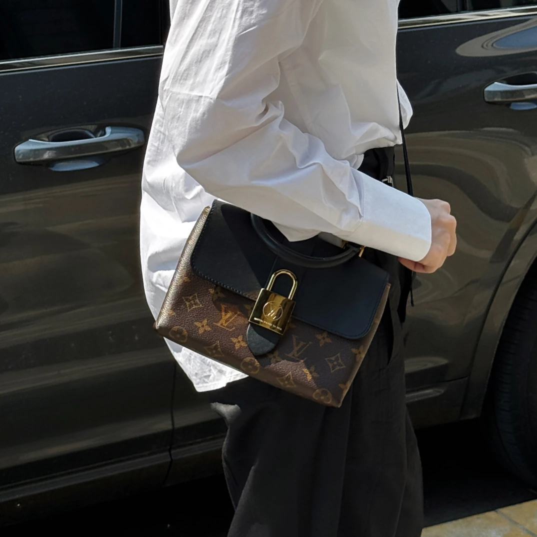 95新 LouisVuitton/路易威登 御古屋/77309/ 黑色lockybb包 19
