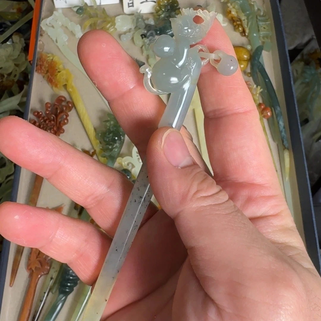 岫玉发饰未镶嵌昨***菜