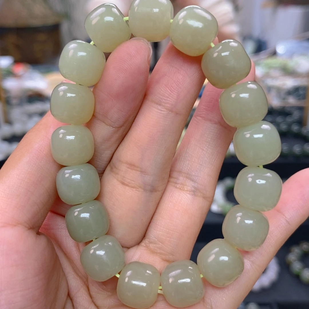 未镶嵌手串和田玉